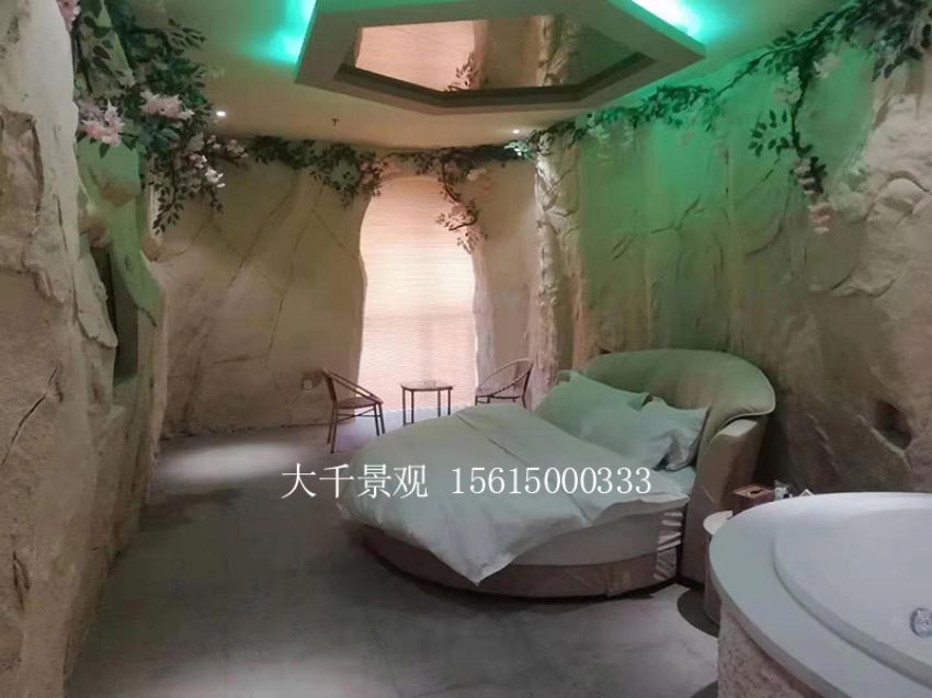 點(diǎn)擊查看詳細(xì)信息<br>標(biāo)題：綠植墻 閱讀次數(shù)：679