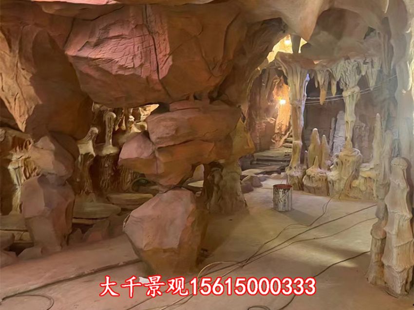 點(diǎn)擊查看詳細(xì)信息<br>標(biāo)題：溶洞民宿 閱讀次數(shù)：320