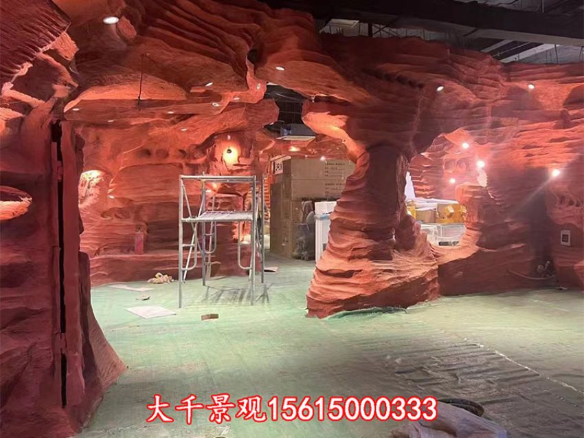 點(diǎn)擊查看詳細(xì)信息<br>標(biāo)題：溶洞民宿 閱讀次數(shù)：334